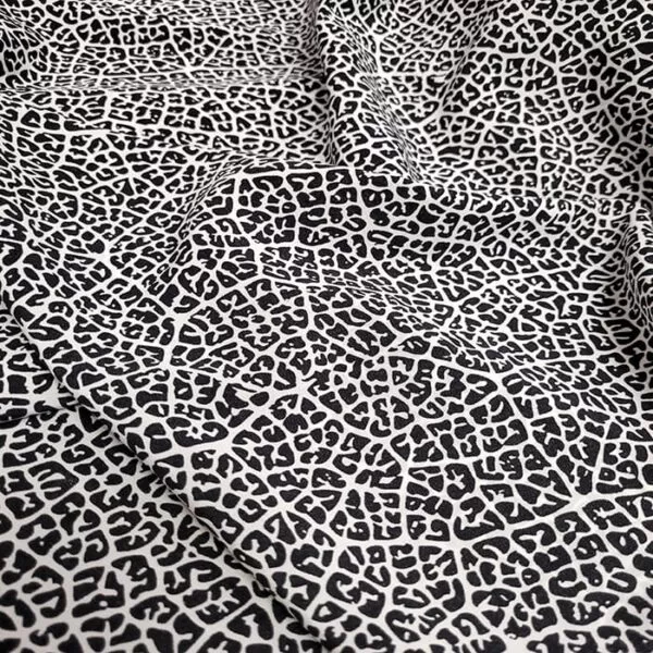 crepe-de-chine-seda-branco-preto-0903